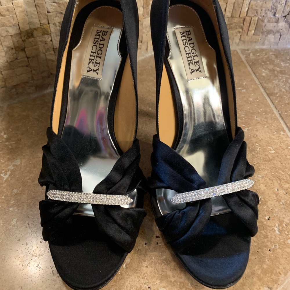 Designer Black satin shoes